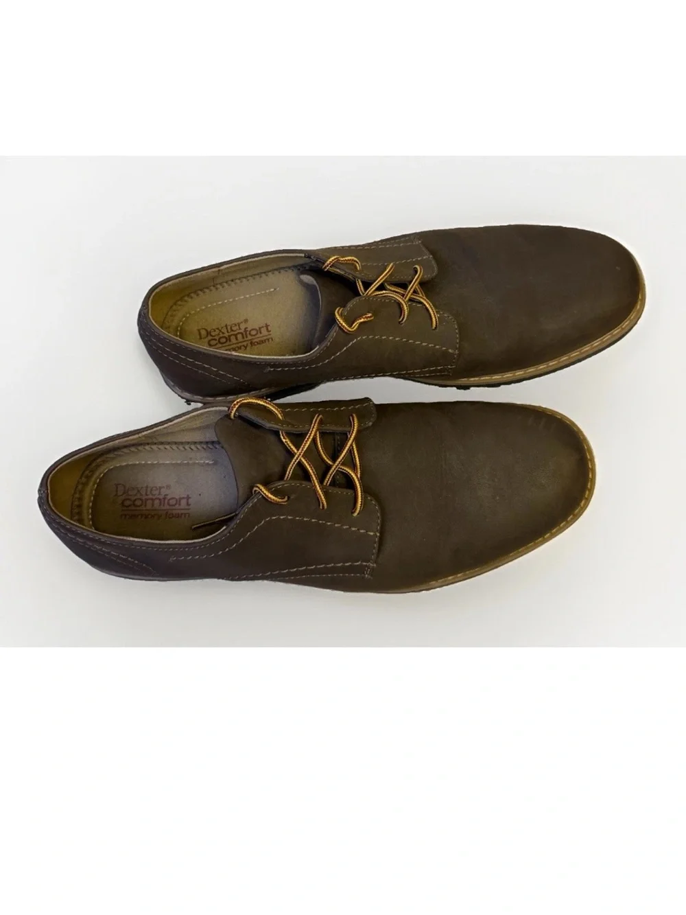 Dexter Brown Lace-Up Oxford with Contrasting Laces